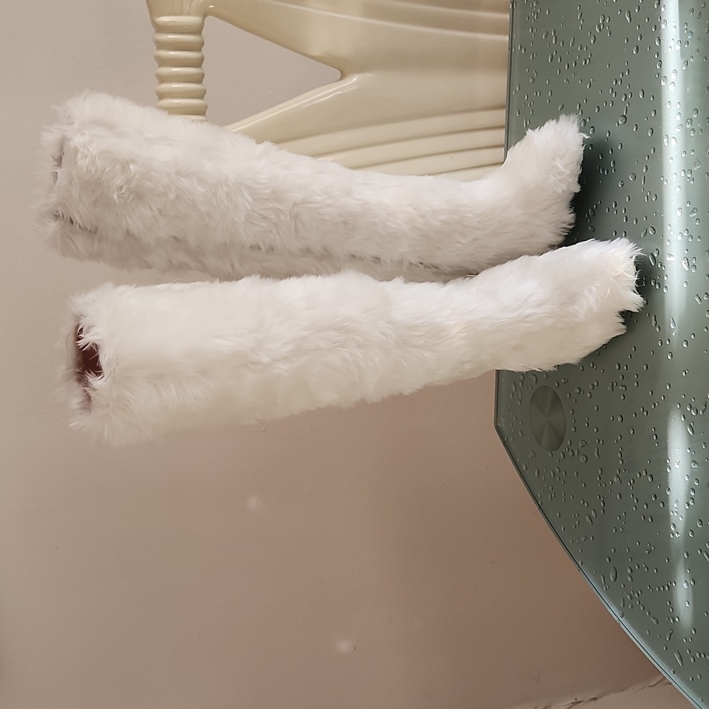 Elegant White Fur Women's Boots